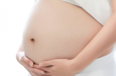 孕妇八个月肚子发硬怎么回事