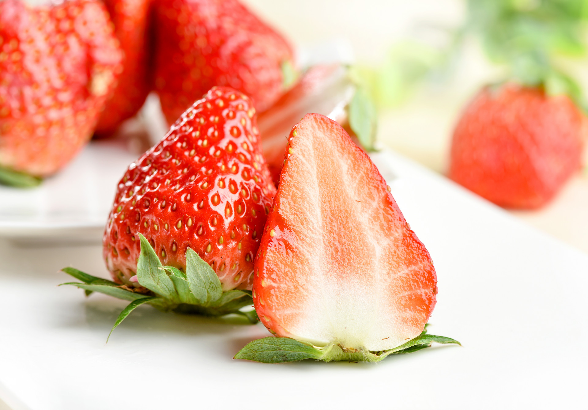 疫情期间吃草莓安全吗