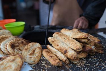 梅菜扣肉饼减肥能吃吗