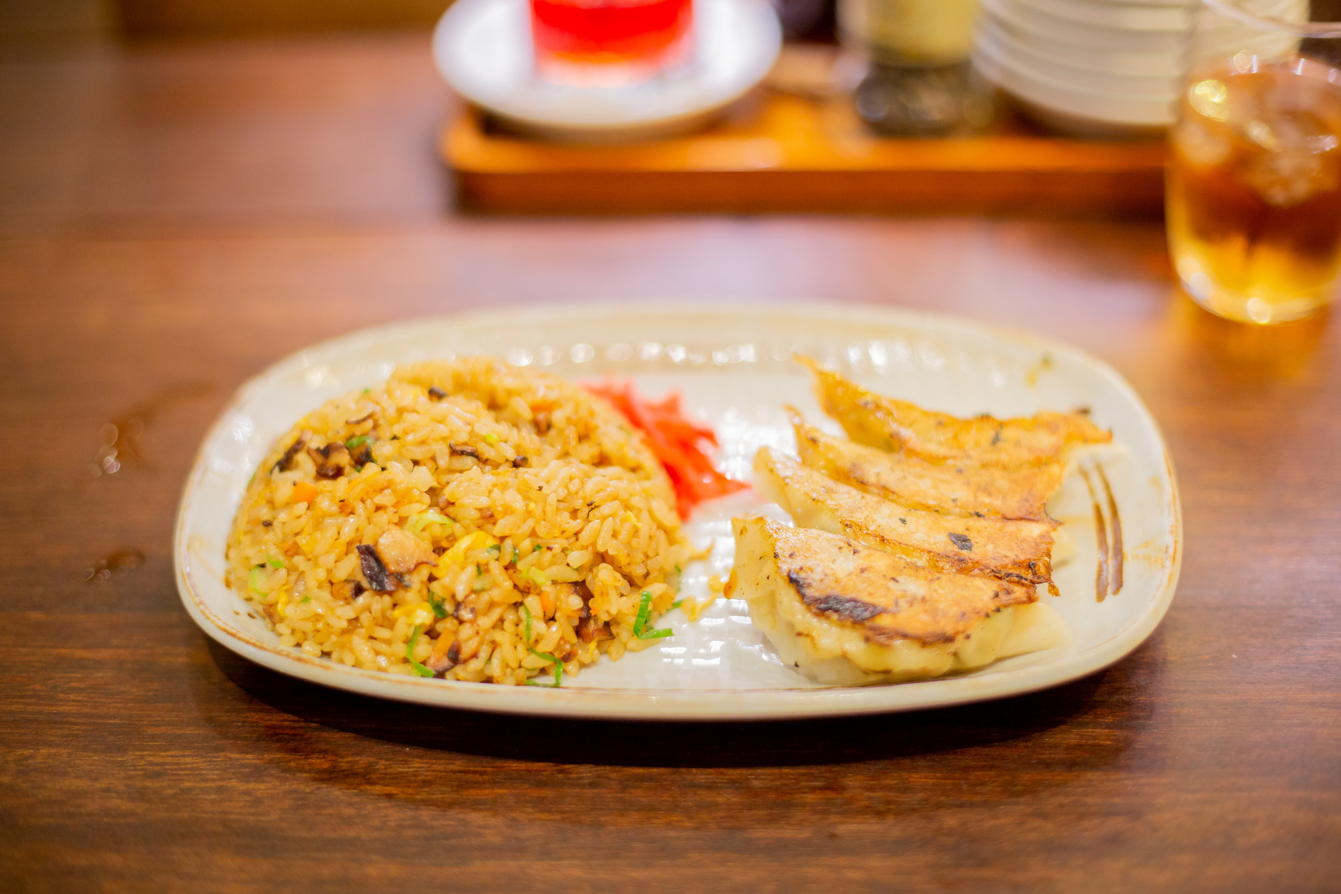 蛋炒饭先放蛋还是先放饭