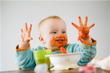 小孩子能不能吃生蘿卜 小孩怎么吃蘿卜好