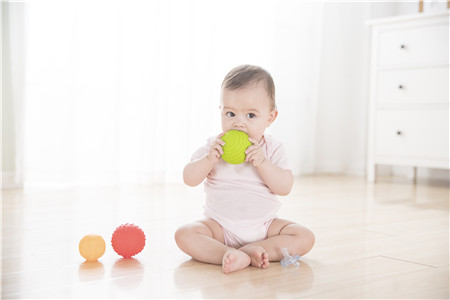一周岁宝宝能喝牛奶吗 宝宝多大能喝牛奶