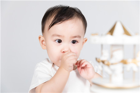 怎么预防宝宝流鼻血