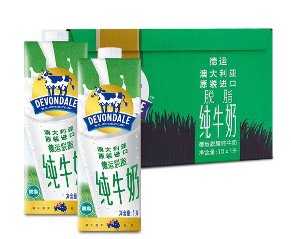 德运脱脂纯牛奶有糖吗
