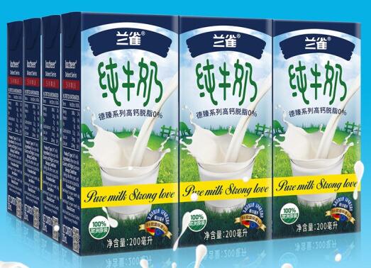 兰雀脱脂牛奶含糖吗