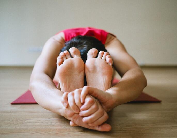 什么瑜伽动作减肥效果好