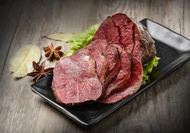 一斤生牛肉能卤多少熟肉