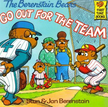 《The Berenstain Bears Go Out for the Team》绘本pdf资源免费下载