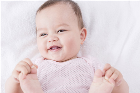 5个月的宝宝缺钙的症状 宝宝缺钙有哪些表现