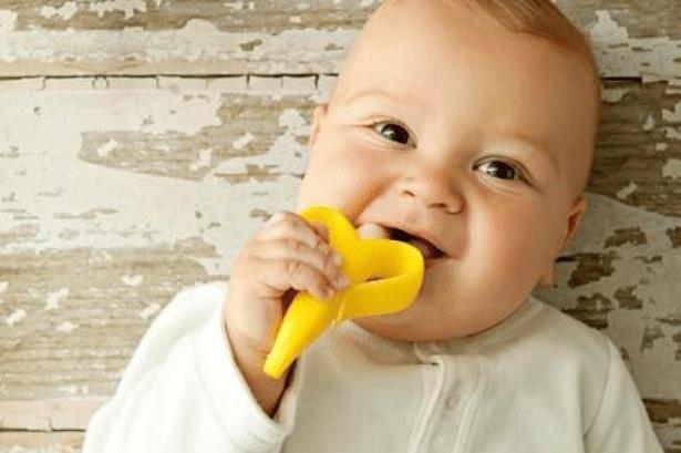 為啥寶寶“出牙”有早有晚？原來與它有關，家長應該提前了解