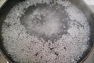 西米露怎么煮好吃 这样做晶莹剔透又弹牙