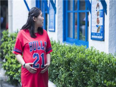 孕妇出行应注意哪些事项 最好少坐人多的交通工具