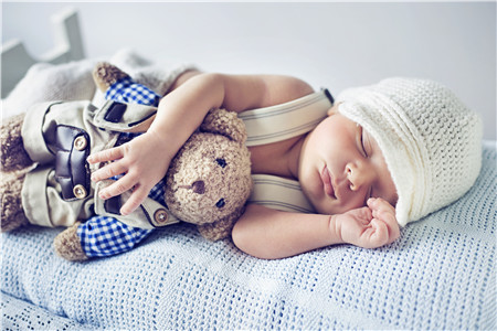 婴儿肠套叠和肠绞痛的区别 两种区别家长需要了解