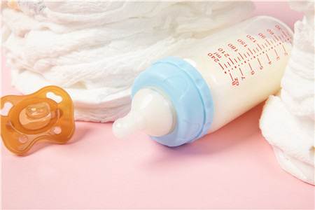 寶寶流清涕發燒怎么辦 這三種處理方法幫助寶寶退燒
