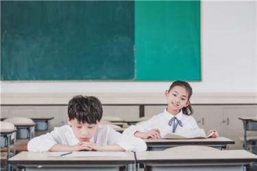 爱迪生读后感300字