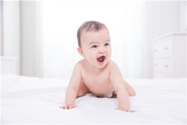 宝宝喝奶的时候抽搐是什么原因