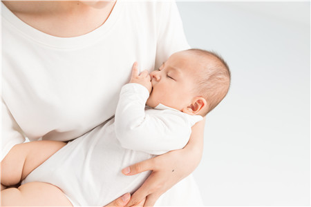 母乳性黄疸应该如何处理 需要停母乳吗