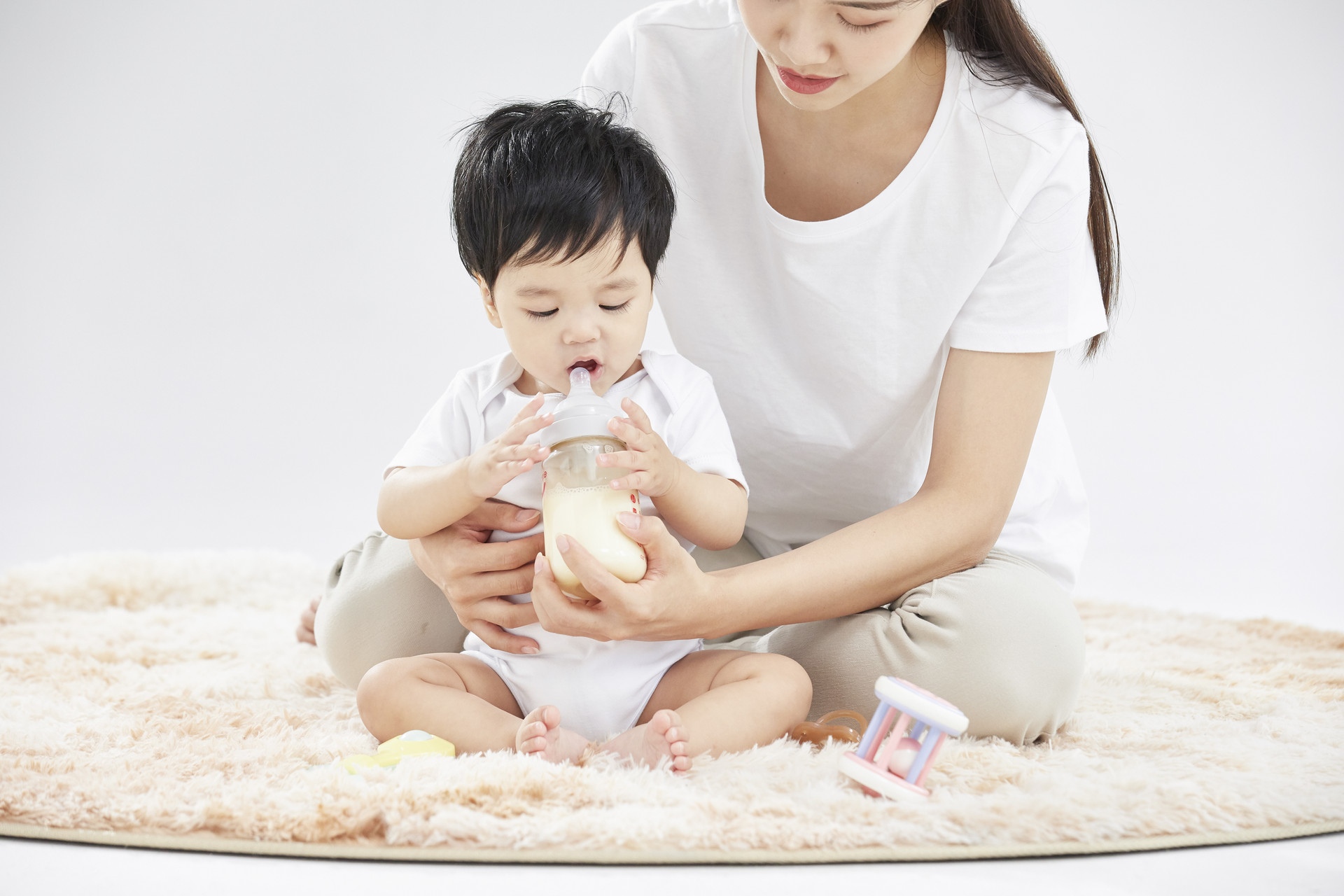 宝宝吃完米粉多久可以喝奶粉