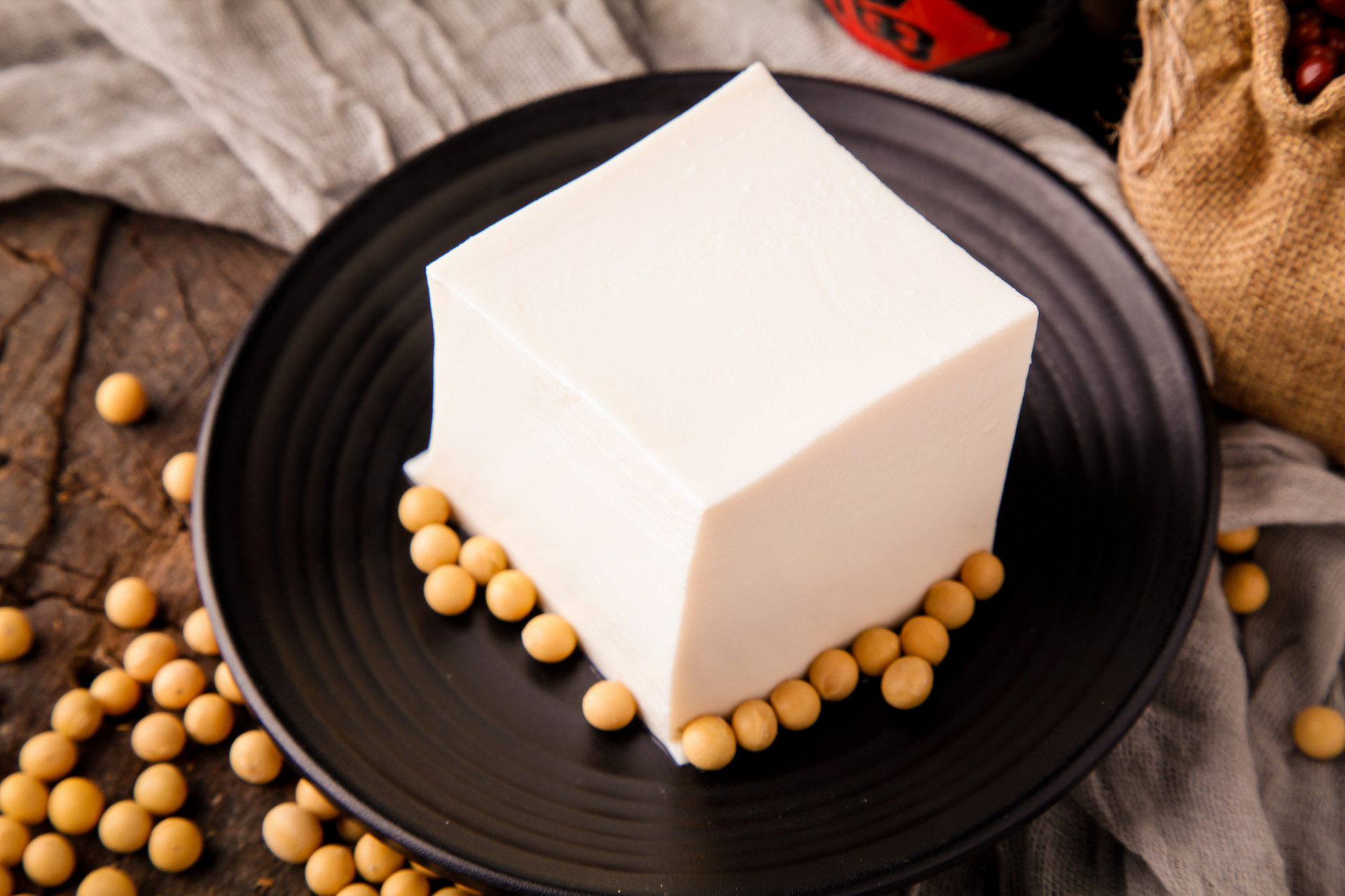 牛奶蛋白过敏可以吃豆腐吗