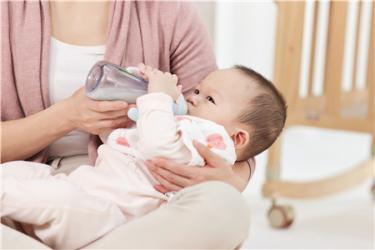 促进宝宝消化吸收的按摩方法