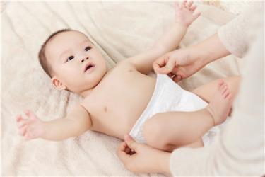 早产儿黄疸高怎么消退 4种治疗方法帮宝宝快速降下来
