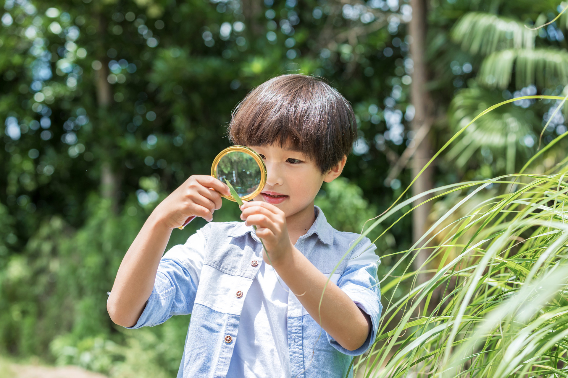 2022年农历四月初二出生的男孩取名