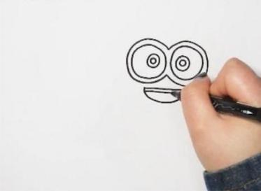怎么画小黄人简笔画