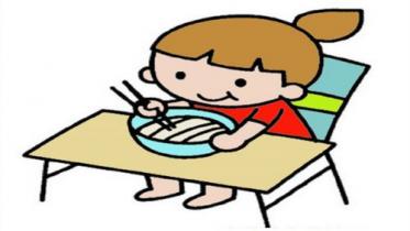 小女孩吃饭简笔画步骤