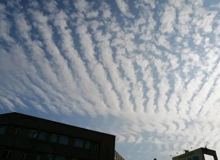 地震云长什么样子图片 什么样的云预示着地震预警