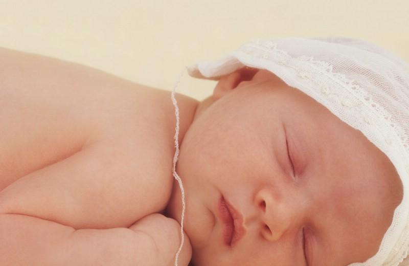新生儿产生黄疸的病因及症状