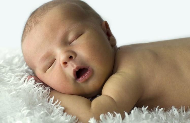 温度和湿度影响宝宝睡眠