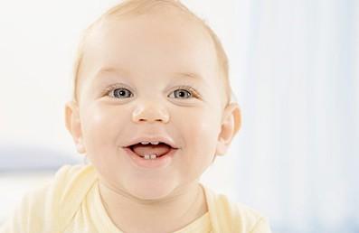 专家访谈：BB先天性缺牙多由母亲遗传