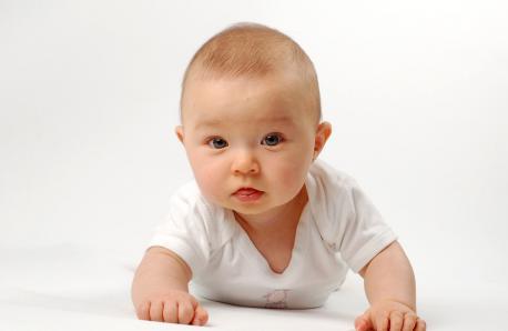 八个月宝宝不喝奶粉不吃饭怎么办