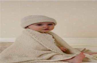 宝宝打嗝怎么办怎么止嗝