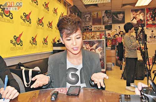 何韵诗默认容祖儿双性恋 容祖儿情绪失控崩溃