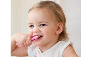 疾病预防：宝宝口腔清洁不可忽视
