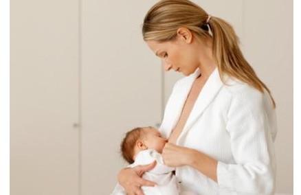 产后1-2个月宝宝哺乳指导