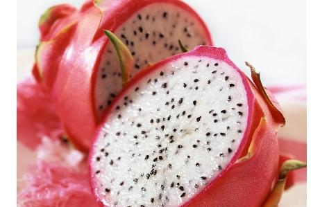 适合宝宝的火龙果开胃餐
