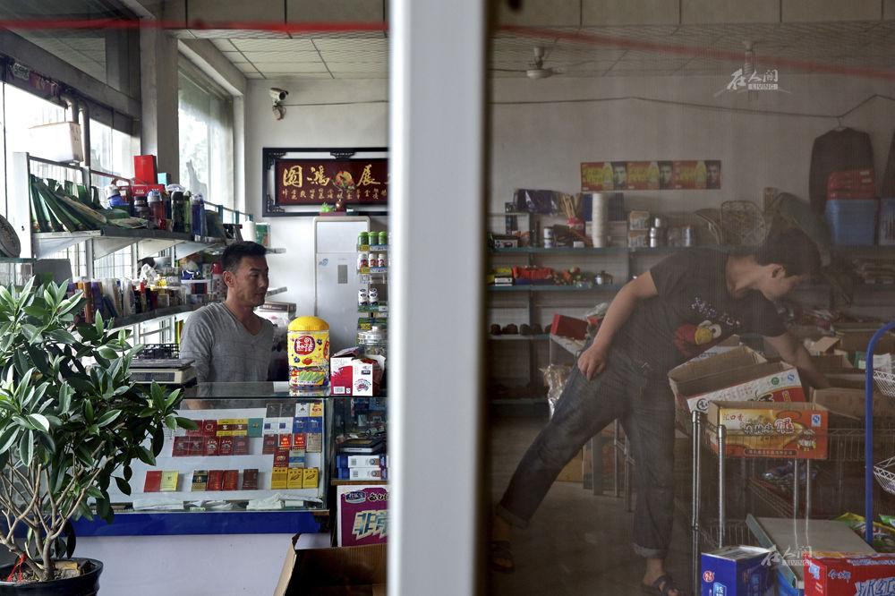 乡村同志：农村同性爱人感动网友（组图）