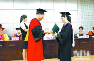 工士学位首批1103人 网友：是个什么学位