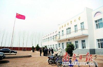 黑龙江村庄出售希望小学被叫停 缺钱困境待解