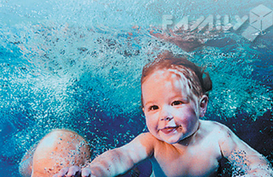 3岁前让宝宝健康学游泳
