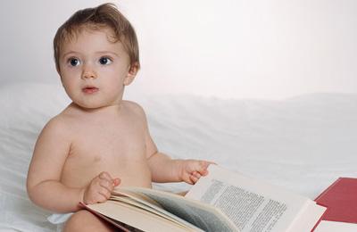 关注宝宝早期外语教育