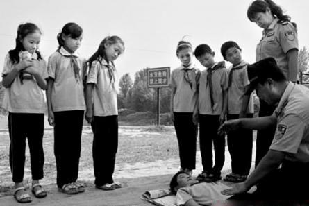 暑假留守儿童安全问题，农村留守儿童要如何安全度过暑假