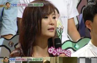 韩国46岁童颜母亲惊艳观众 与孩子外出被当情侣