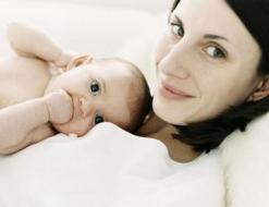 坐月子应该怎么吃