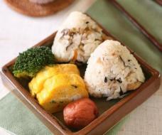 宝宝便秘食谱推荐