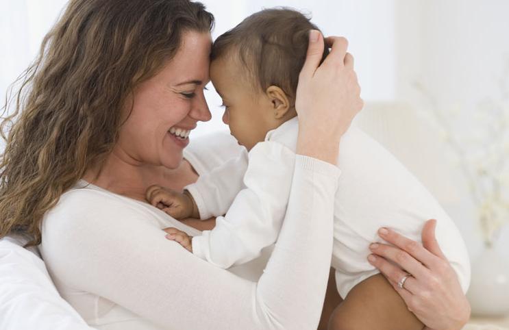 产后不能乱吃中药 或会回乳和影响宝宝健康