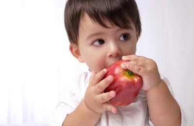 宝宝饮食禁忌：宝宝怎么吃水果才健康
