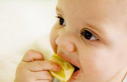 为幼儿合理添加零食可弥补正餐营养不足